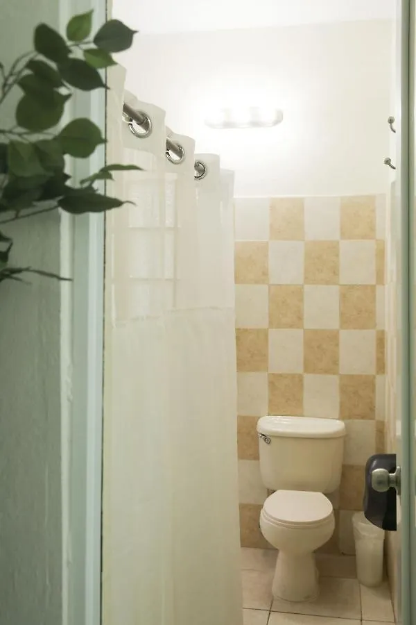 Holiday home Prime Location At Condado Beach 2Br 1 Ba - Apt 3 San Juan