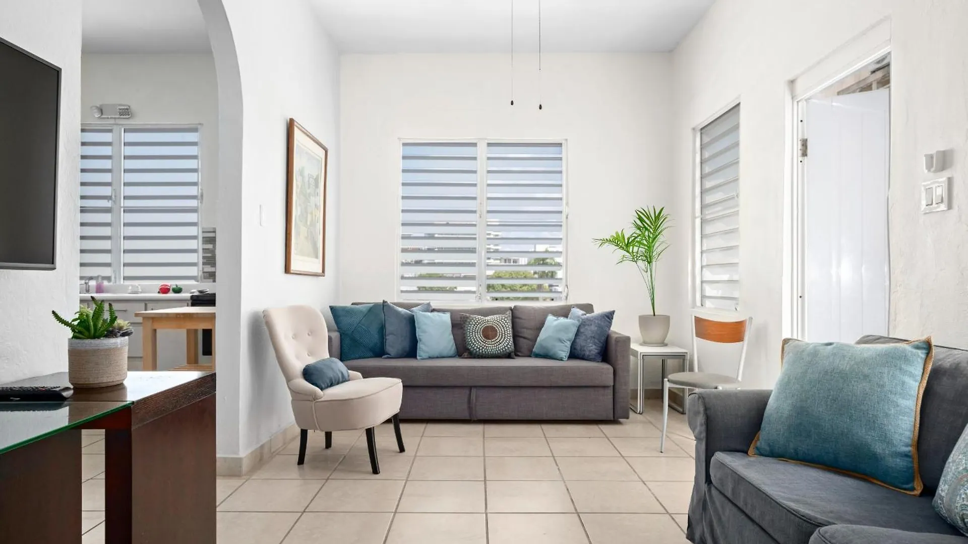 Prime Location At Condado Beach 2Br 1 Ba - Apt 3 San Juan Holiday home